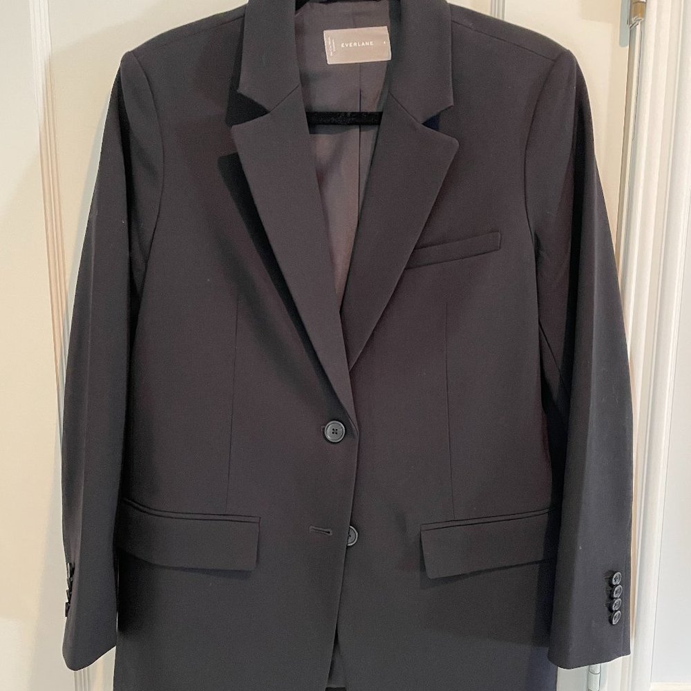 Everlane - The Oversized Blazer